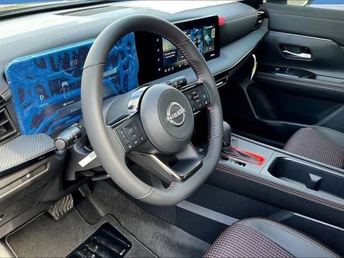 New 2026 Nissan Kicks SR w/ Cold Weather Package image 6