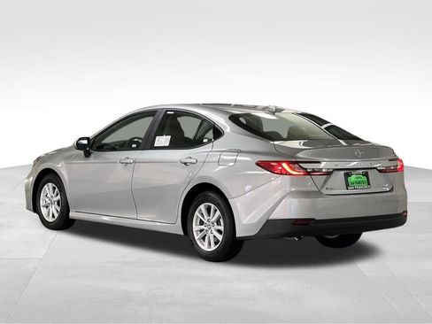 New 2026 Toyota Camry LE FWD image 3