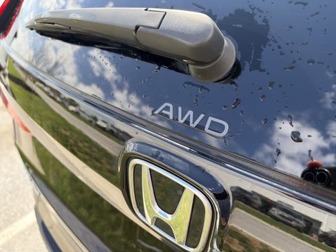 Used 2023 Honda CR-V Sport Touring image 8