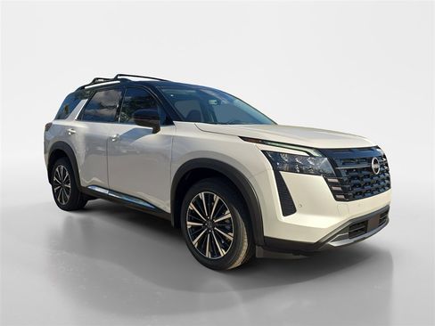 New 2026 Nissan Pathfinder Platinum AWD/4WD image 7