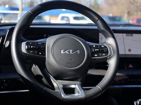 Used 2024 Kia Sportage X-Line w/ X-Line Premium Package image 2