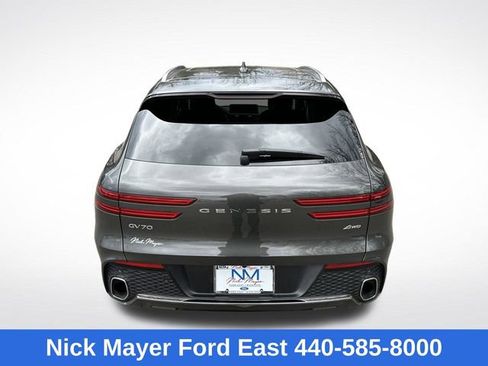 Used 2025 Genesis GV70 2.5T w/ Select Package AWD/4WD image 7