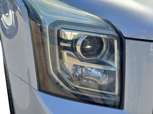 Used 2016 GMC Yukon Denali w/ Open Road Package image 5