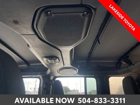 Used 2019 Jeep Wrangler Unlimited Sport S AWD/4WD image 16
