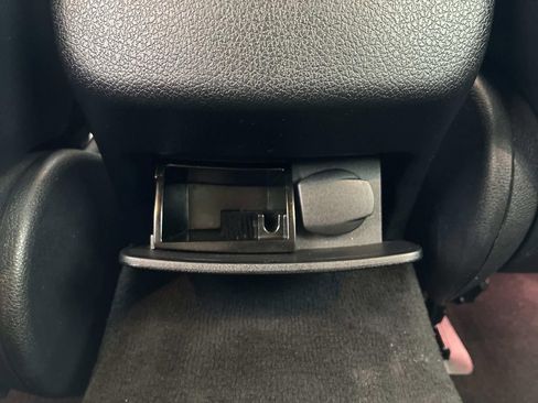 Used 2021 Mercedes-Benz E 350 E 350 image 18