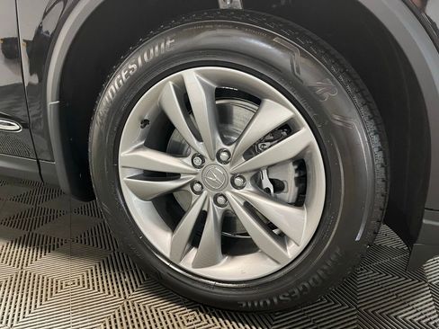 New 2026 Acura MDX SH-AWD image 3