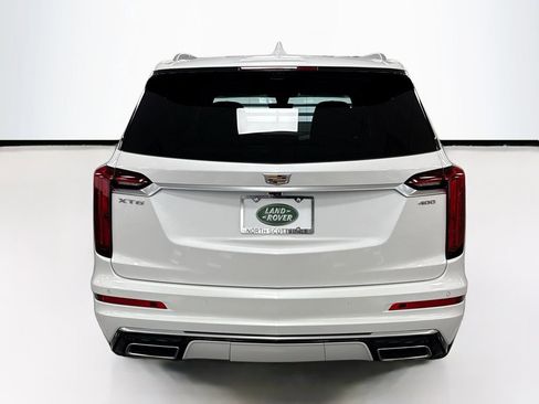 Used 2023 Cadillac XT6 Premium Luxury w/ Technology Package image 6