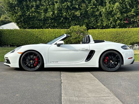 New 2025 Porsche 718 Boxster GTS image 2