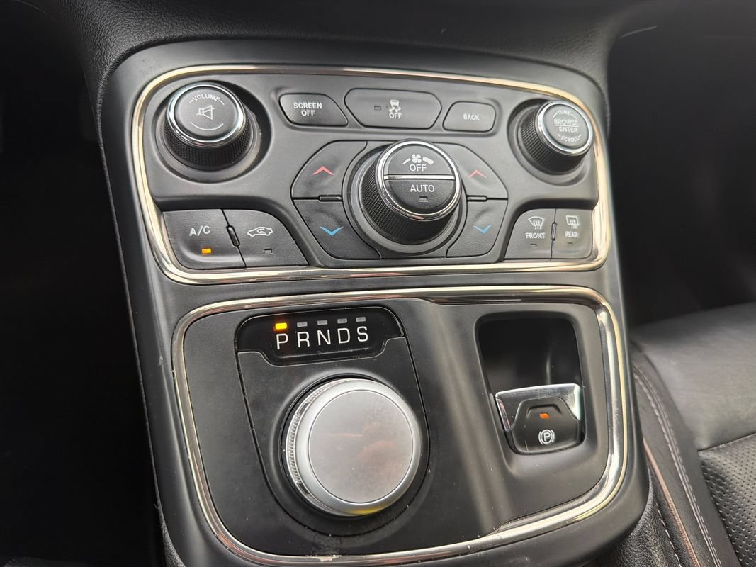 Used 2015 Chrysler 200 C w/ Navigation & Sound Group I FWD image 27