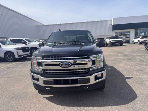 Used 2018 Ford F150 XLT w/ Equipment Group 302A Luxury image 2