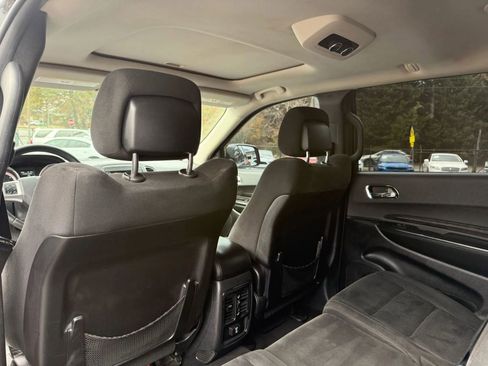 Used 2011 Dodge Durango Crew w/ Trailer Tow Group IV image 16