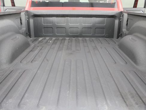 Used 2026 RAM 2500 Big Horn AWD/4WD image 17