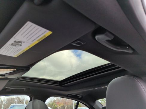 Certified 2023 BMW 330i Sedan w/ Convenience Package image 28