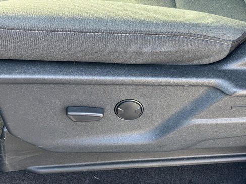 Used 2025 Ford F150 XLT w/ Equipment Group 301A Standard image 17