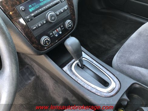 Used 2016 Chevrolet Impala LT image 14