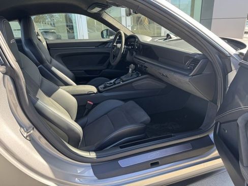 Used 2022 Porsche 911 GT3 image 7