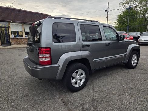 Used 2012 Jeep Liberty Sport w/ Popular Equipment Group AWD/4WD image 15