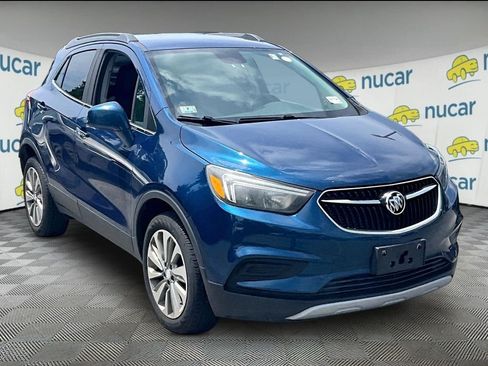 Used 2020 Buick Encore Preferred w/ Safety Package AWD/4WD image 1