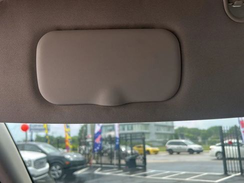 Used 2014 Dodge Grand Caravan American Value Package image 44