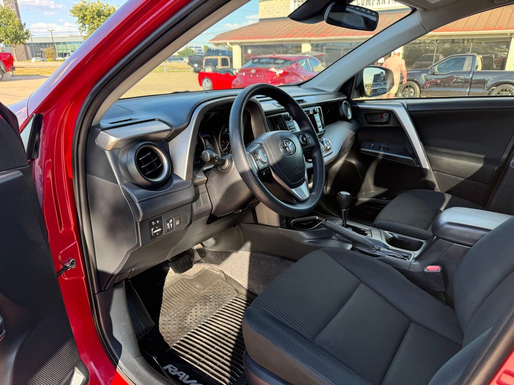 Used 2017 Toyota RAV4 LE w/ All Weather Liner Package FWD image 13
