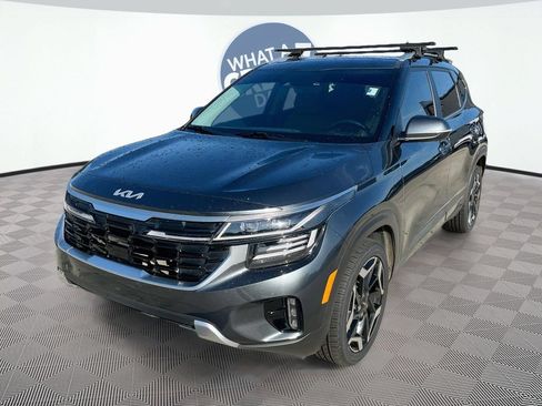 Used 2024 Kia Seltos SX AWD/4WD image 1