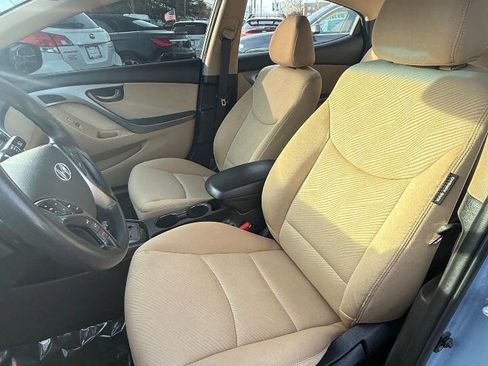 Used 2013 Hyundai Elantra GLS w/ Preferred Pkg image 13