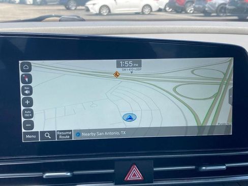 Used 2024 Hyundai Elantra SEL FWD image 17