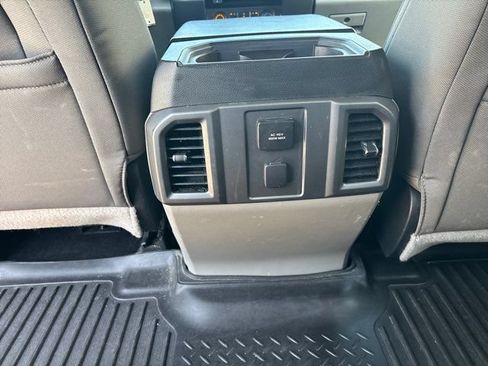 Used 2015 Ford F150 XLT w/ Equipment Group 302A Luxury AWD/4WD image 21