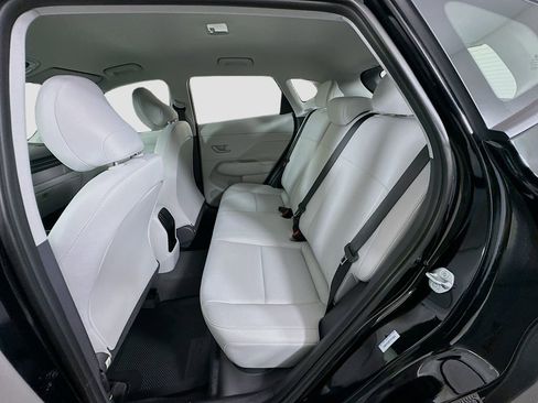 New 2026 Hyundai Kona SE image 16