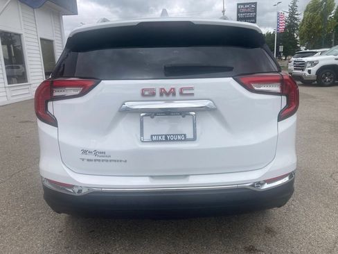 Certified 2023 GMC Terrain SLT w/ Infotainment Package II FWD image 6