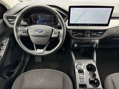 Used 2024 Ford Escape Active w/ Tech Pack #1 AWD/4WD image 5