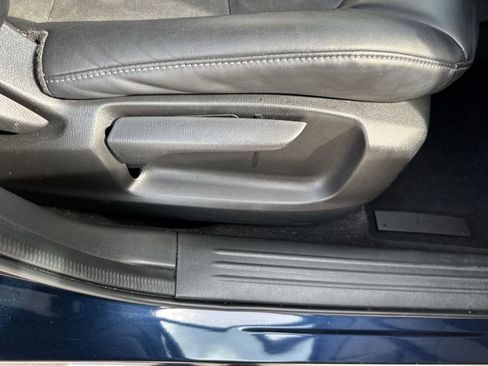 Used 2020 MAZDA CX-5 Touring FWD image 45