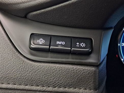 Used 2020 Cadillac Escalade ESV Luxury AWD/4WD image 14