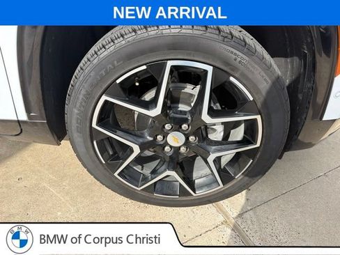 Used 2026 Chevrolet Traverse High Country FWD image 10
