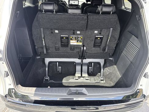 Certified 2026 Toyota Sienna Platinum AWD/4WD image 24