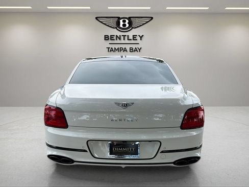 Certified 2022 Bentley Flying Spur V8 AWD/4WD image 7