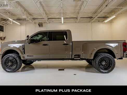 Used 2026 Ford F450 Platinum AWD/4WD image 6