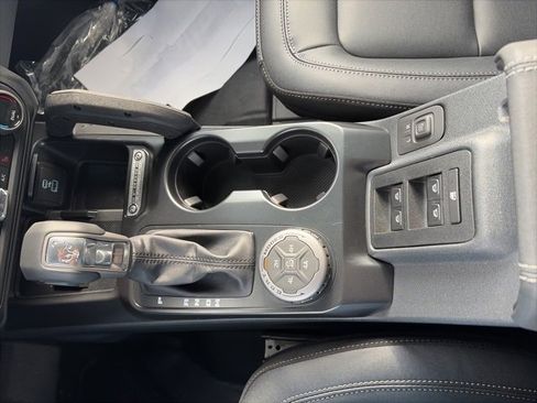 New 2025 Ford Bronco Big Bend w/ Black Diamond Package image 24