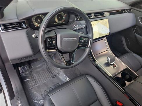 Certified 2026 Land Rover Range Rover Velar Dynamic SE AWD/4WD image 10