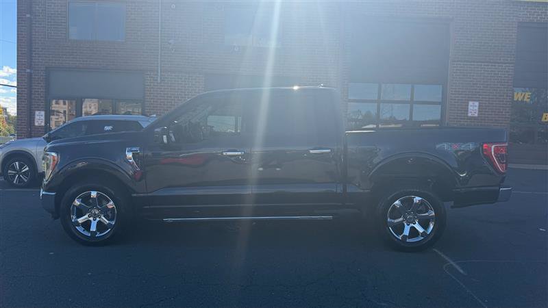 Used 2022 Ford F150 XLT w/ Equipment Group 302A High AWD/4WD image 16