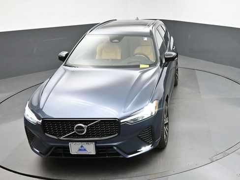 Used 2023 Volvo XC60 B5 Ultimate w/ Climate Package AWD/4WD image 19