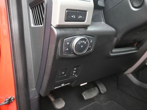 Used 2020 Ford F250 Lariat w/ Lariat Ultimate Package image 13