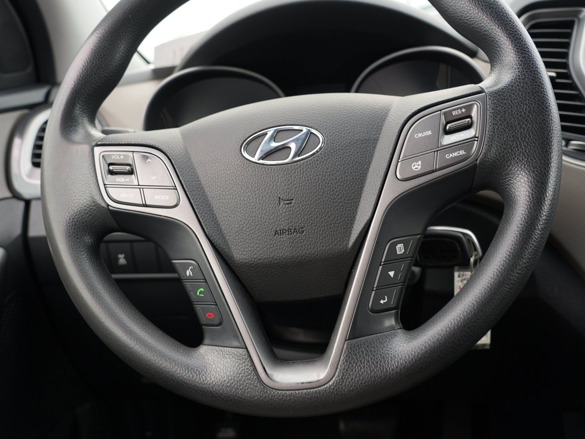 Used 2014 Hyundai Santa Fe Sport AWD/4WD image 24