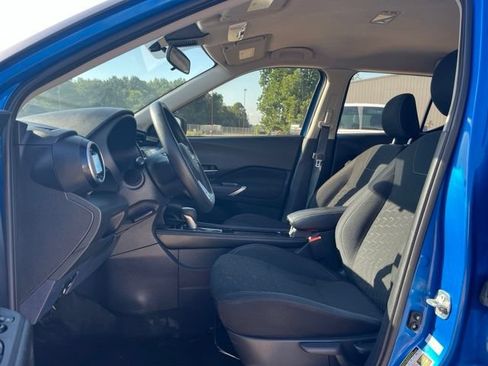 Used 2022 Nissan Kicks SV FWD image 7