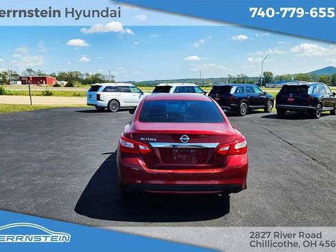 Used 2016 Nissan Altima 2.5 S w/ Power Driver Seat Package FWD image 18