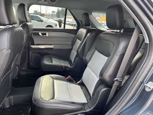 Used 2023 Ford Explorer XLT w/ Equipment Group 202A image 11