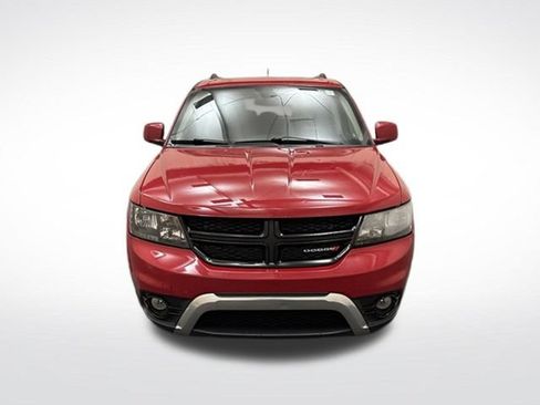 Used 2020 Dodge Journey Crossroad FWD image 2