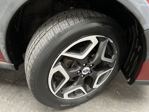 Used 2018 Subaru Crosstrek 2.0i Limited w/ Popular Package #3 AWD/4WD image 11