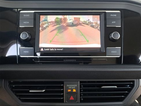 Certified 2024 Volkswagen Jetta S image 23