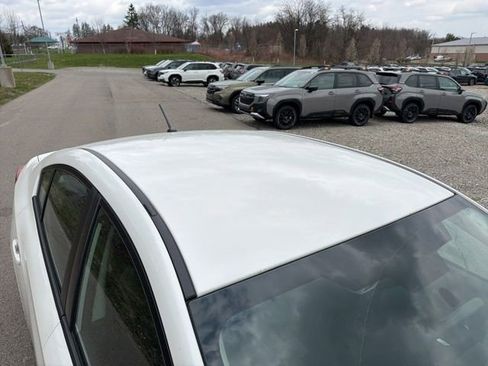 Used 2023 Subaru Impreza 2.0i image 8